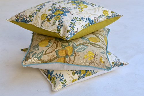 006 Vintage Cushions 